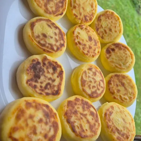 на горі Lodge *